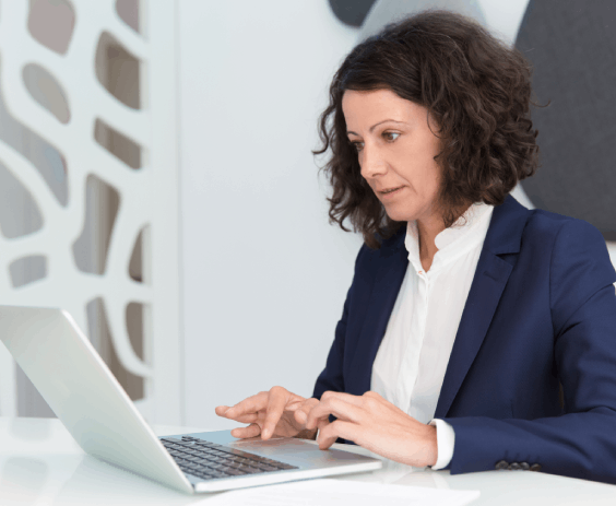 Typist providing high-quality typing services in Columbus, ensuring accurate and professional content.