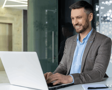 Expert typist delivering typing services Birmingham that ensure quick output, accurate formatting and consistent reliability.