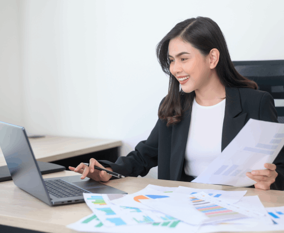 Typist providing fast and accurate typing services in Louisville, ensuring error free documents with quick turnaround.